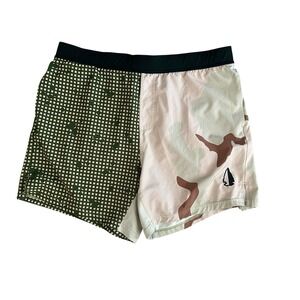 TACHUNTFISH Shorts Mens 2XL Two Tone Desert Camo Athletic Gym Training Swim THF